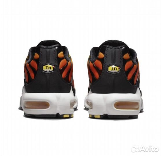 Кроссовки Nike Air Max Plus Orange