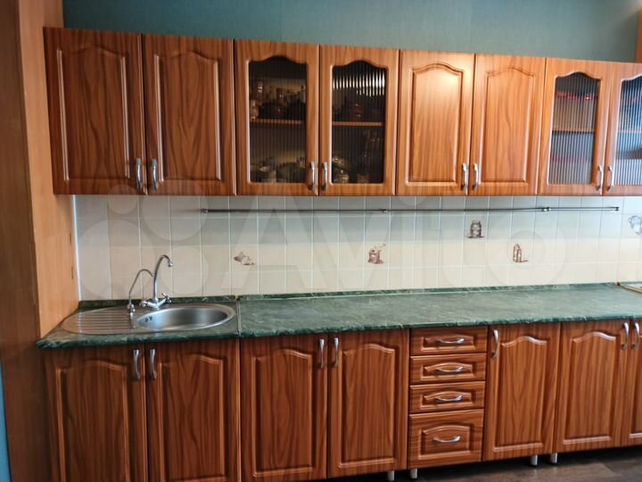 3-к. квартира, 90 м², 4/9 эт.