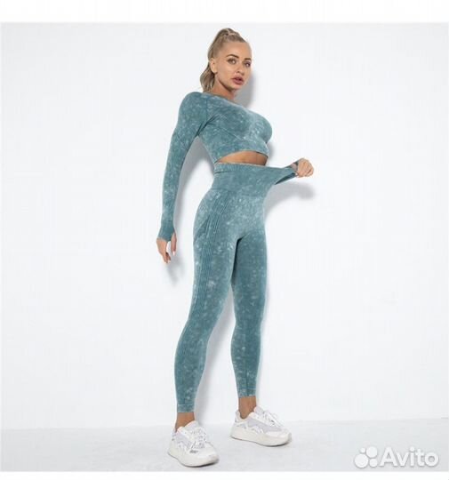 Костюм для фитнеса