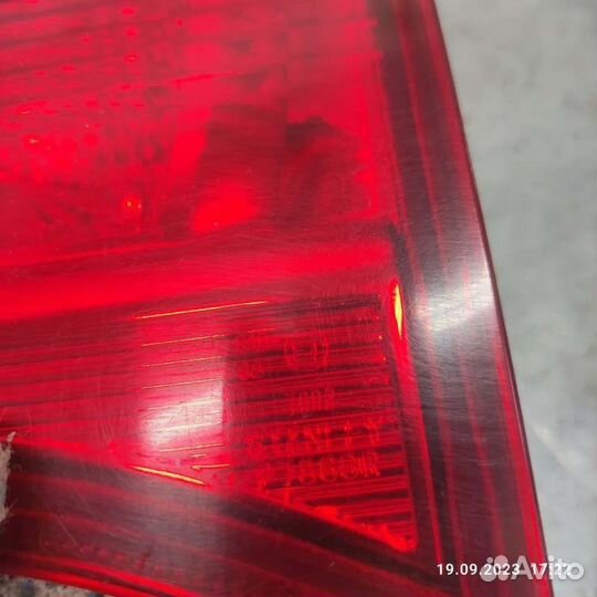 Фонарь задний правый Mitsubishi Pajero Sport 2