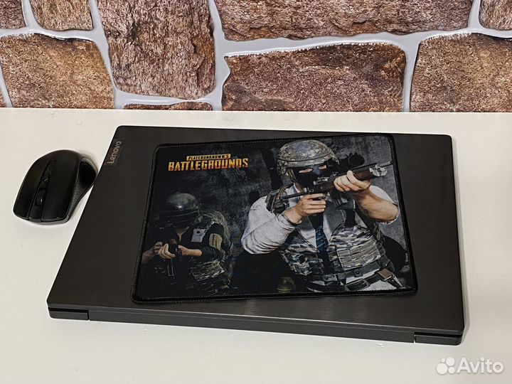 Игровой Lenovо ноутбук i3-7gen/mx110-2gb/12gb/ssd