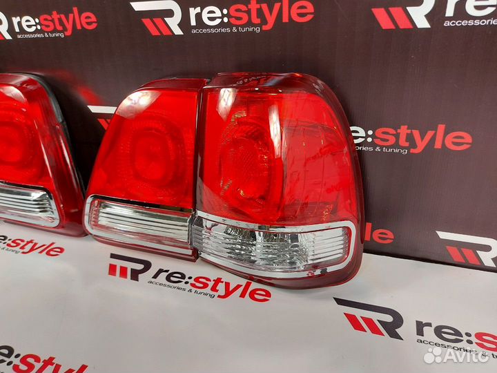 Стопы Toyota Land Cruiser 100 Стиль LC200 D2397