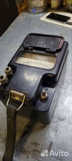 Мегаомметр М1101М