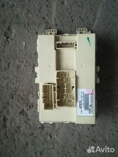 Блок предохранителей Kia Rio 3