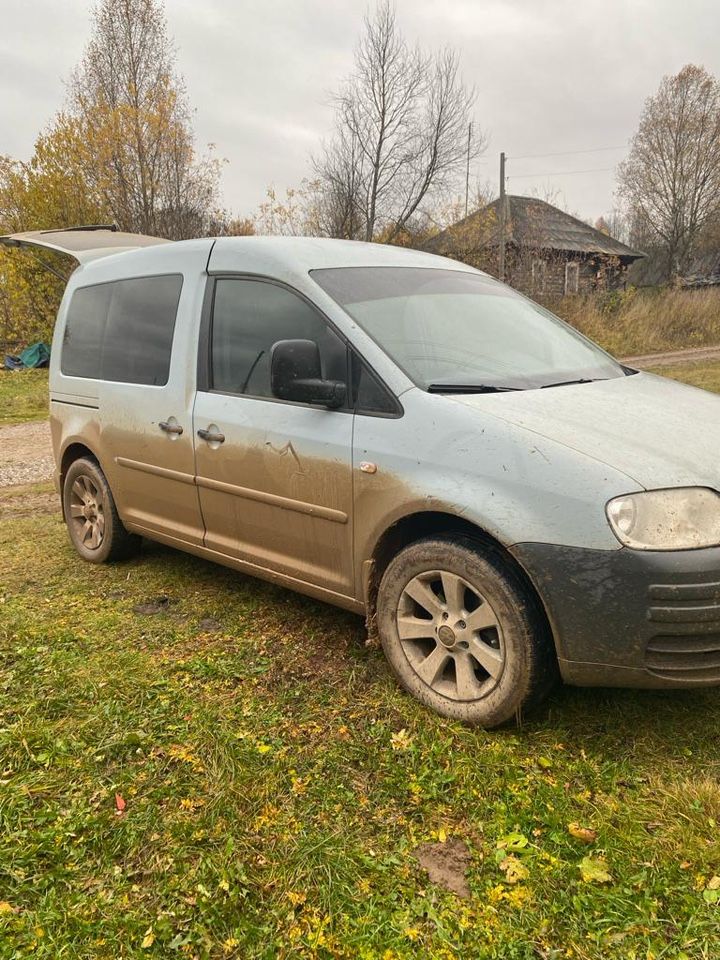 Volkswagen Caddy: фото владельца