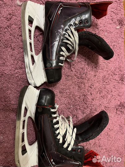 Коньки хоккейные v76 f1.1