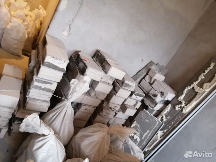 Вывоз строительного мусора с грузчиками