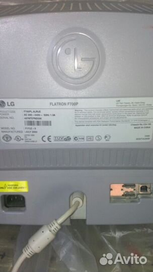 Монитор LG flatron F700P