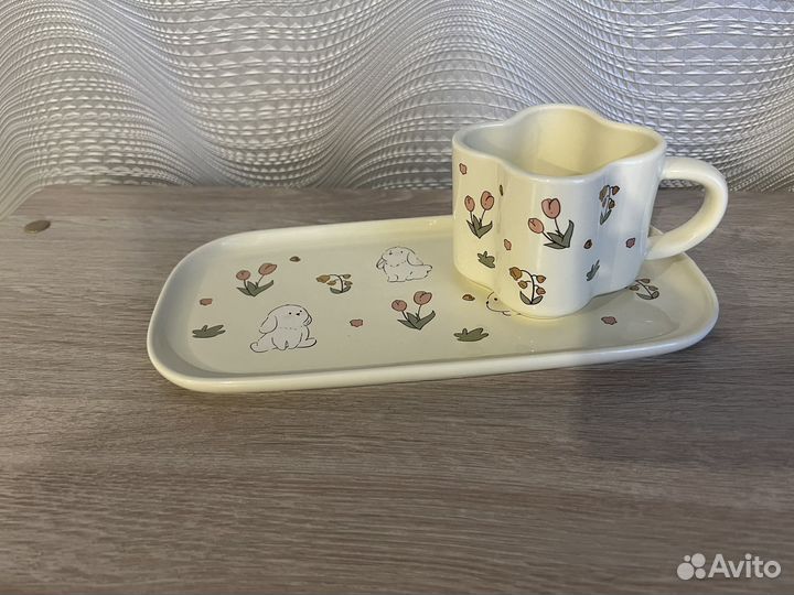 Чашка с блюдцем