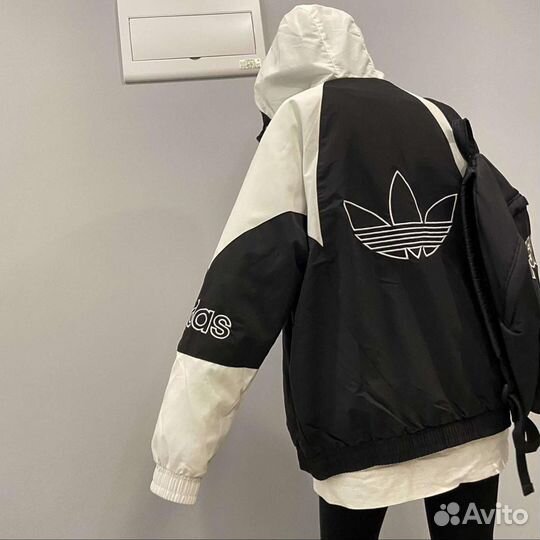 Ветровка adidas