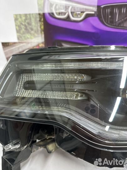 Фара передняя левая Jeep Grand Cherokee черная
