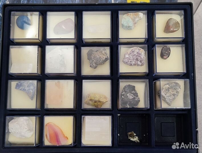Камни и минералы коллекция