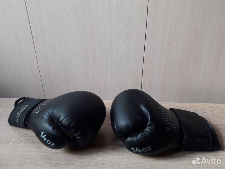 Боксерские перчатки 14 oz