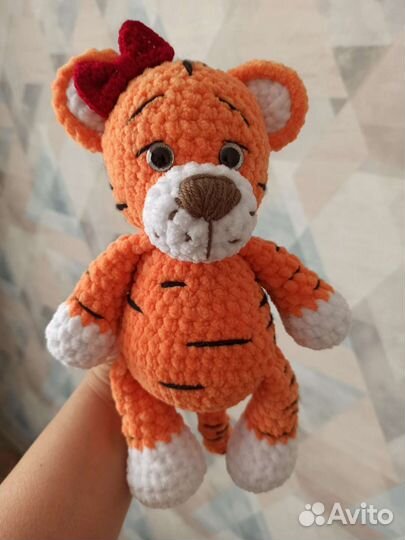 Плюшевые вязаные игрушки