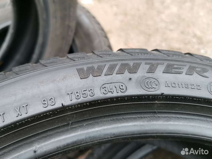 Pirelli Winter Sottozero 3 245/40 R19 и 275/35 R19