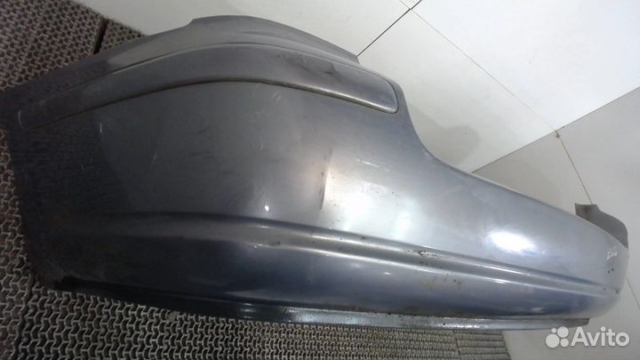 Бампер Toyota Avensis 2, 2004