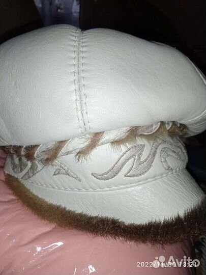 Женская Зимняя Кожаная Шапка- Кепка