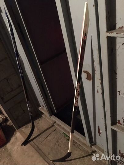 Клюшка хоккейная