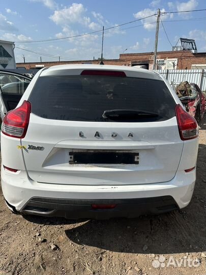 В разбор LADA xray 2018год