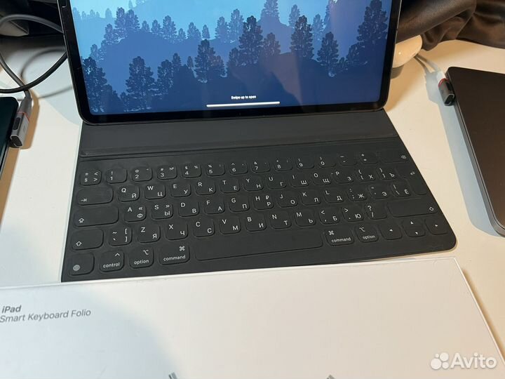 Клавиатура Apple SMART Keyboard Folio iPad 12.9