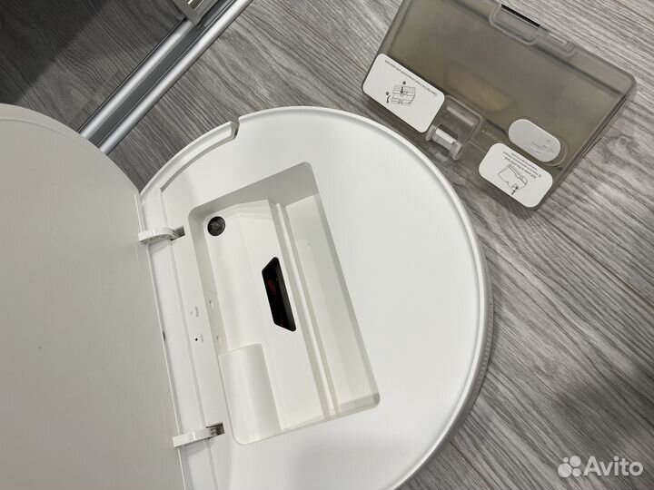 Робот пылесос Xiaomi mi robot vacuum mop essential