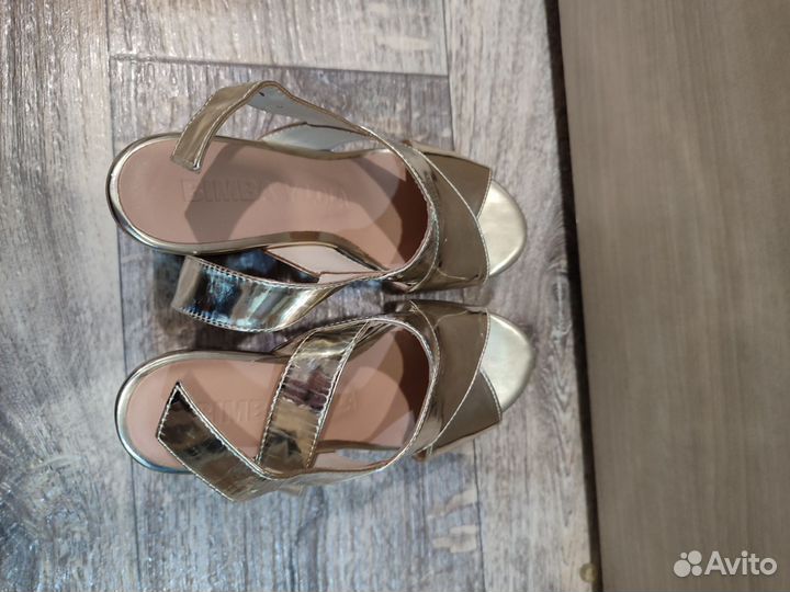 Босоножки bimba y lola 34 35