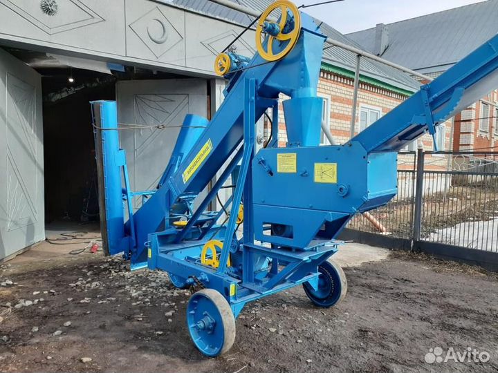 Зернопогрузчик Воронежсельмаш Погрузчик зерна (ПЗМ-80), 2010