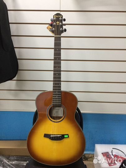 Продаю акустическую гитару