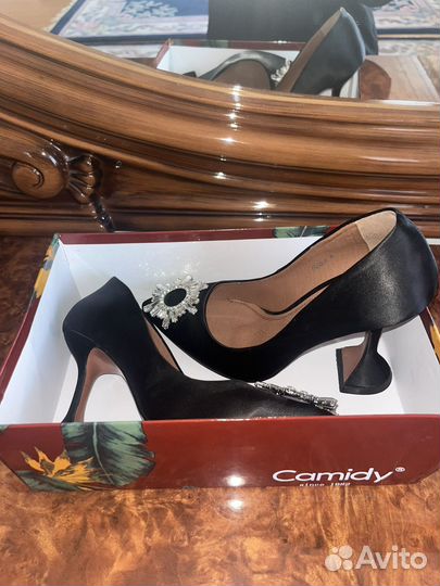 Туфли женские