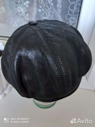 Берет женский кожаный