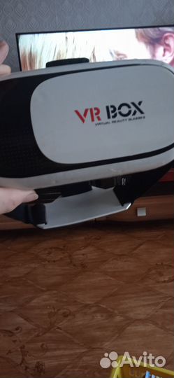 Очки виртуальной реальности для телефона