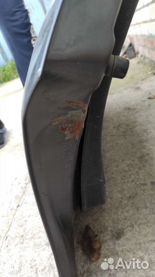 Крышка багажника Suzuki sx4