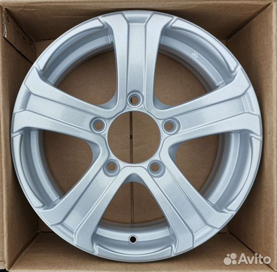 Нива, Шеви Нива R16 новые