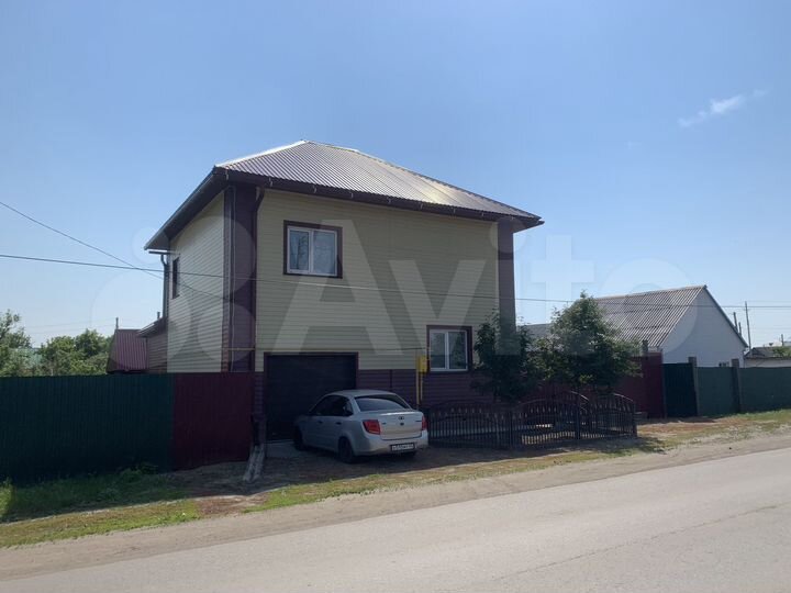 Дом 134 м² на участке 5 сот.