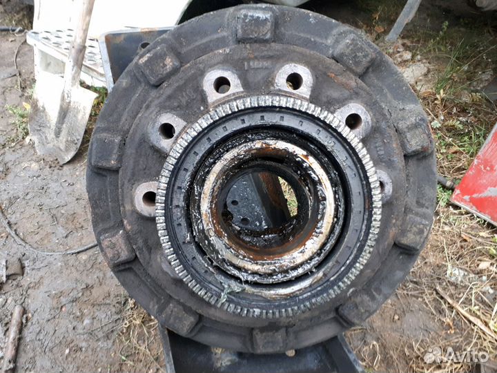 Ступица задняя scania R 1382884