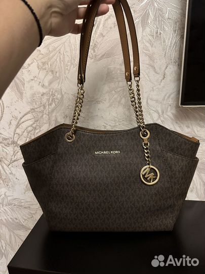 Сумка Mikhael Kors jet set travel chain