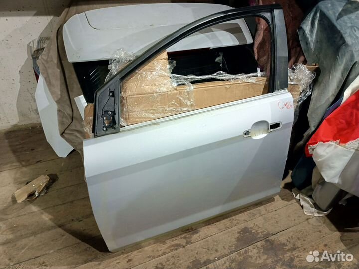 Дверь передняя левая Форд Фокус2 2008-2011