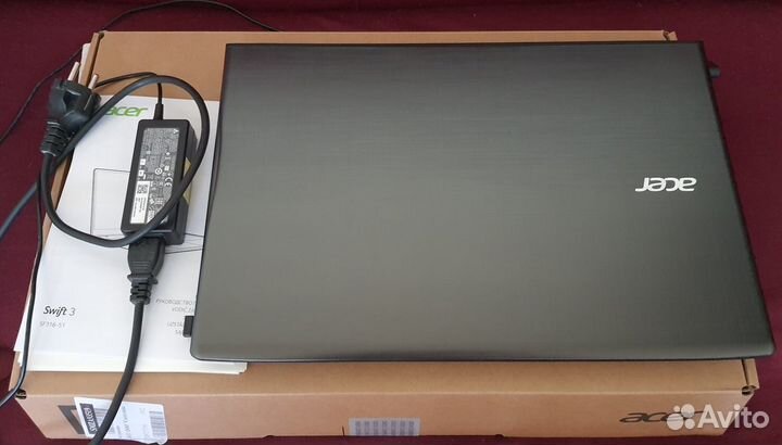 Ноутбук Acer Aspire E5-576