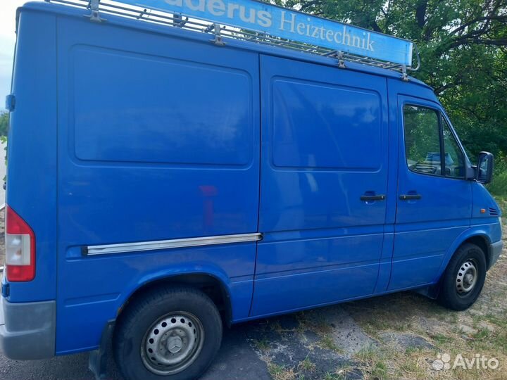 Mercedes-Benz Sprinter 2.2 МТ, 2000, 300 500 км