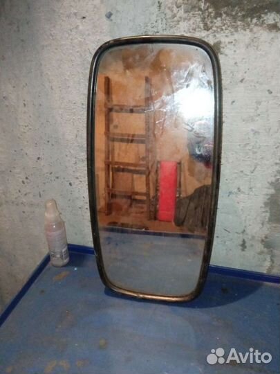Боковое зеркало на камаз