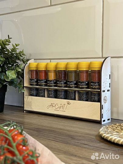 Подарочный набор специй 7 шт. 260*155*40 мм