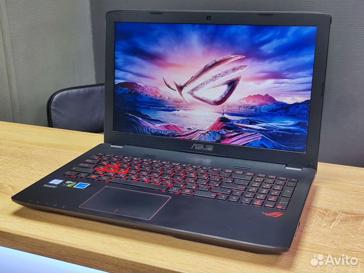 Asus Rog Core i5 GTX 1920x1080 8gb ram 128\1000