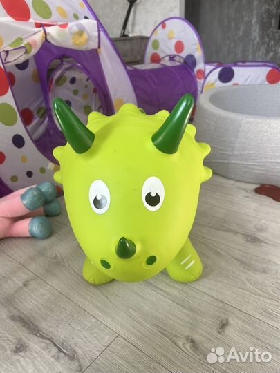 Прыгун надувной