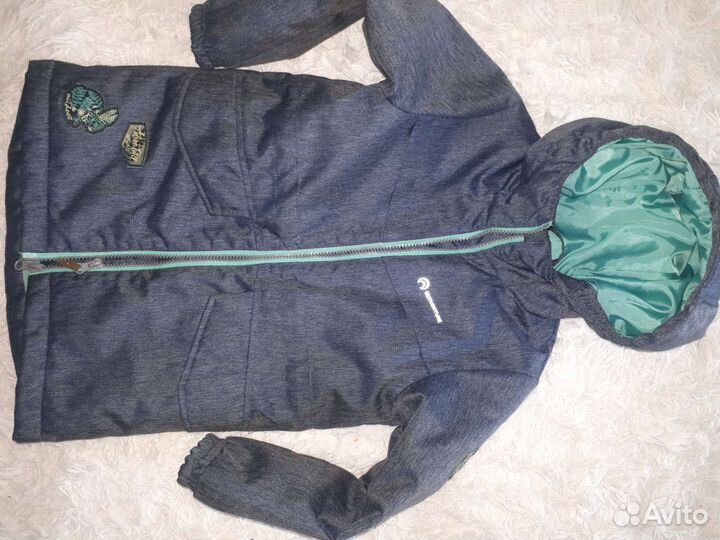 Куртка на девочку