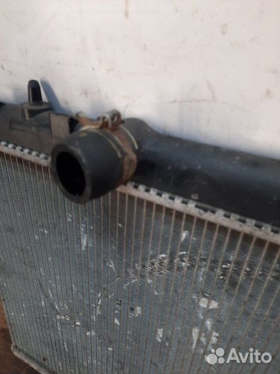 Радиатор основной Peugeot 3008 хэтчбэк 5 дв. 1.6