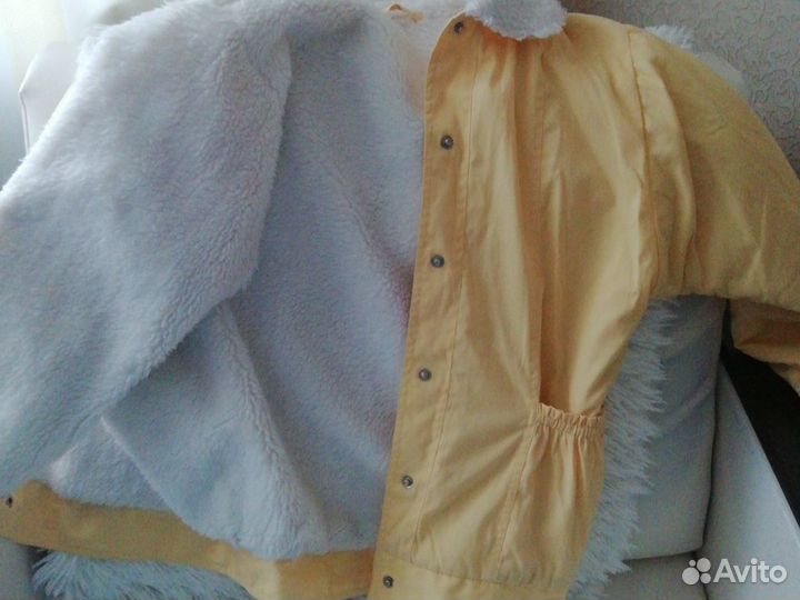 Курточка для девочки