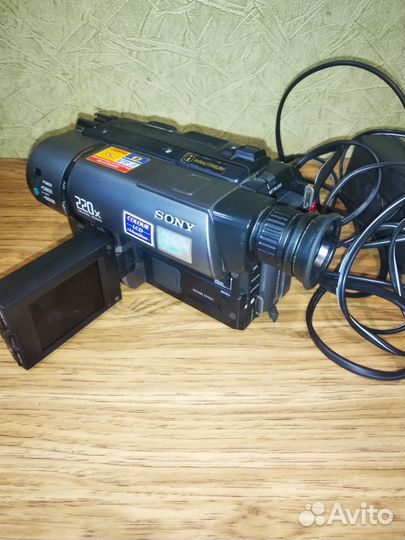 Видеокамера sony
