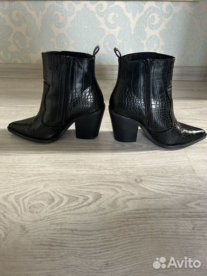 Сапоги казаки ASOS женские 38