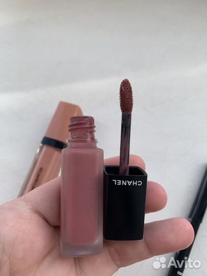 Набор помад для губ chanel и bobbi brown