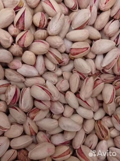 Орехи, сухофрукты, чипсы, сладости